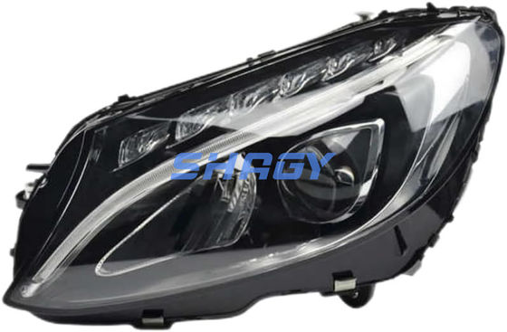 لبنز C calss 205 (تكوين منخفض) مع المصباح الأمامي HID وAFS 20582036613761